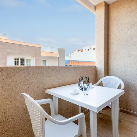 2b Abrigos, Wifi Y Balcon Apartman *