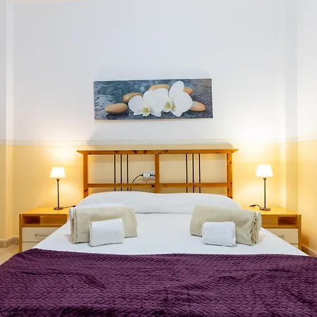 2b Abrigos, Wifi Y Balcon *