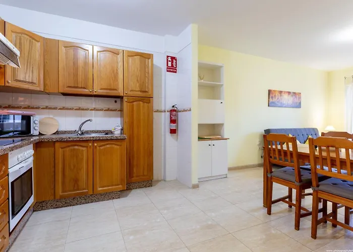 2b Abrigos, Wifi Y Balcon *