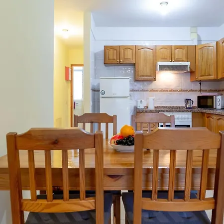 2b Abrigos, Wifi Y Balcon * Los Abrigos